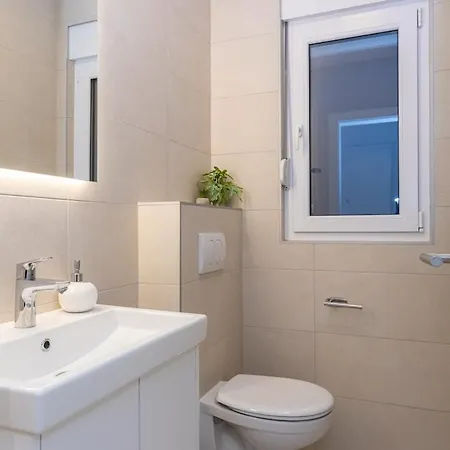 Penthouse Petar Kaštel Stari