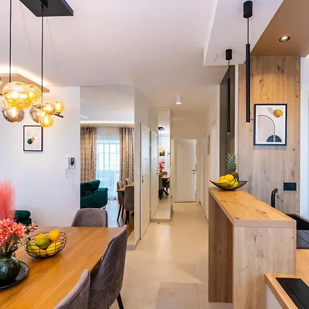 Penthouse Petar Apartment Kaštel Stari