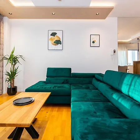 Apartment Penthouse Petar Kaštel Stari