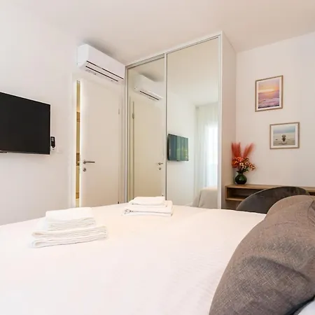 Apartment Penthouse Petar