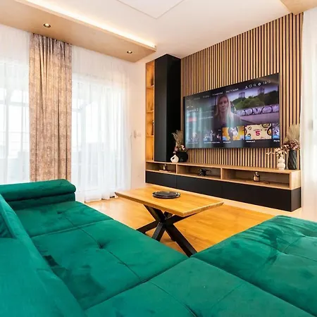Penthouse Petar Apartment Kaštel Stari